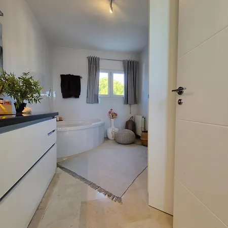 Bed & Breakfast Sapore Di Mare Luxury And Cooking Marbella
